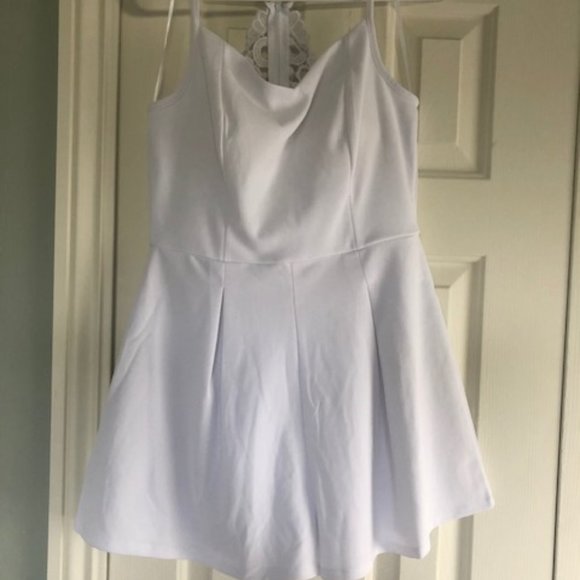 Francescas Elsie Halter White Romper. Size M. Bachelorette Party. Bride. - Picture 3 of 5